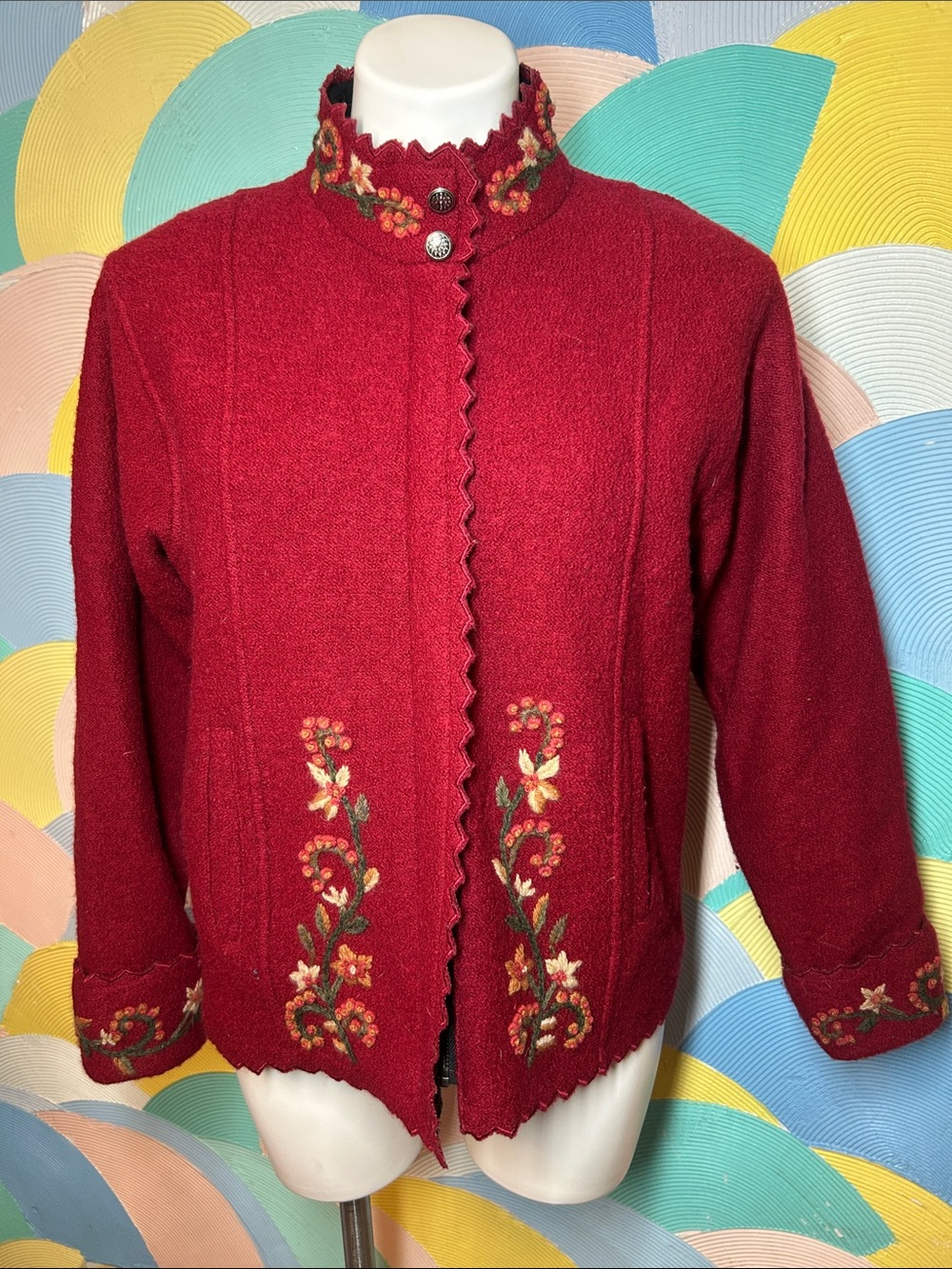 Icelandic Design Embroidered Red Floral 100% Wool Cardigan Jacket Sz M